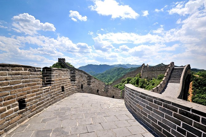Beijing in One Day: Day Trip from Shanghai by Air - Great Wall & Forbidden City - Lunch, tea, jade, silk: how the “included” stops affect your pace