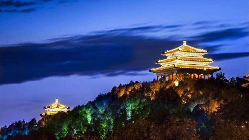Beijing:Jingshan Park (Palace Museum Garden) Ticket - Jingshan Park, the high viewpoint that makes the Forbidden City feel bigger
