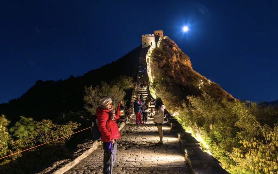 Beijing: Jinshanling and Simatai Wall&Gubei Watertown Tour - A 9-hour Great Wall circuit that trades crowds for real variety