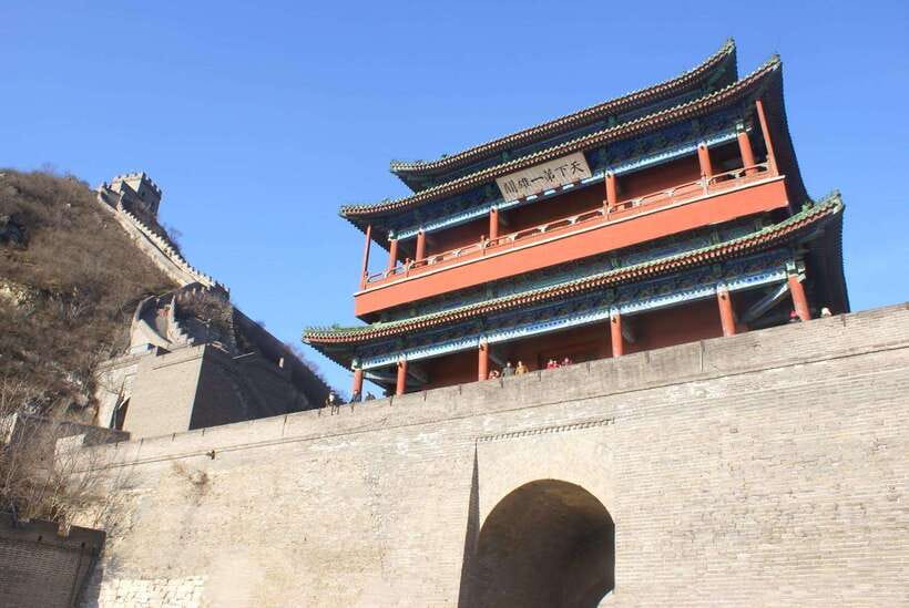 Beijing: Juyongguan Great Wall, Sacred Way & Ming Tombs Trip - Sacred Way at the Ming Tombs: 18 marble pairs and Fengshui stories