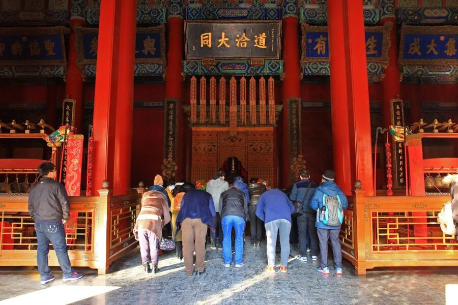 Beijing: Lama Temple, Confucius Temple and Guozijian Museum - Lama Temple: The Sandalwood Buddha You Can’t Miss