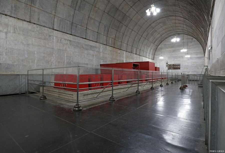 Beijing: Longqing Gorge, Ming Tombs & Lunch Private Day Tour - Dingling at the Ming Tombs: Underground Palace Time