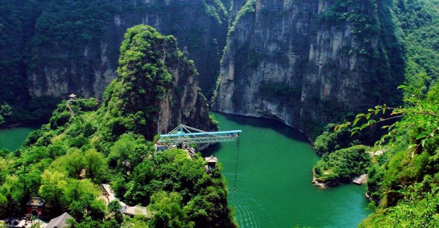 Beijing: Longqing Gorge, Ming Tombs & Lunch Private Day Tour - Door-to-Door Private Transfer in Beijing