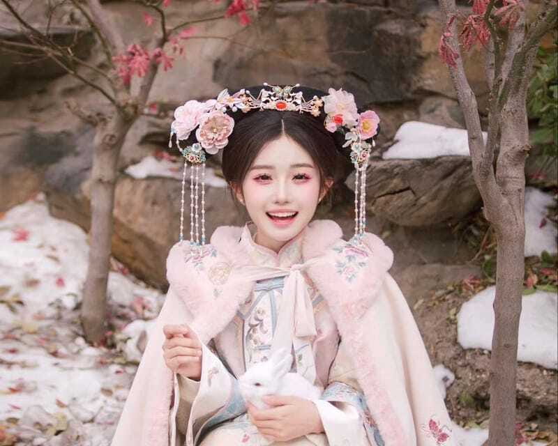 Beijing: Must-Try Chinese Ancient Costume Rental& Photoshoot - What you get in your photos, raw images and retouching