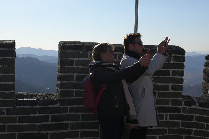 Beijing Mutianyu Great Wall and Food Tour - Lunch That Feels Local: Jiaozi, Pancake, and Seasonal Plates