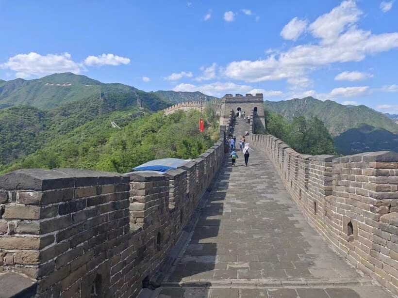 Beijing: Mutianyu Great Wall and Forbidden City Private Tour - VIP fast pass, skip-the-line, and how to get better photos