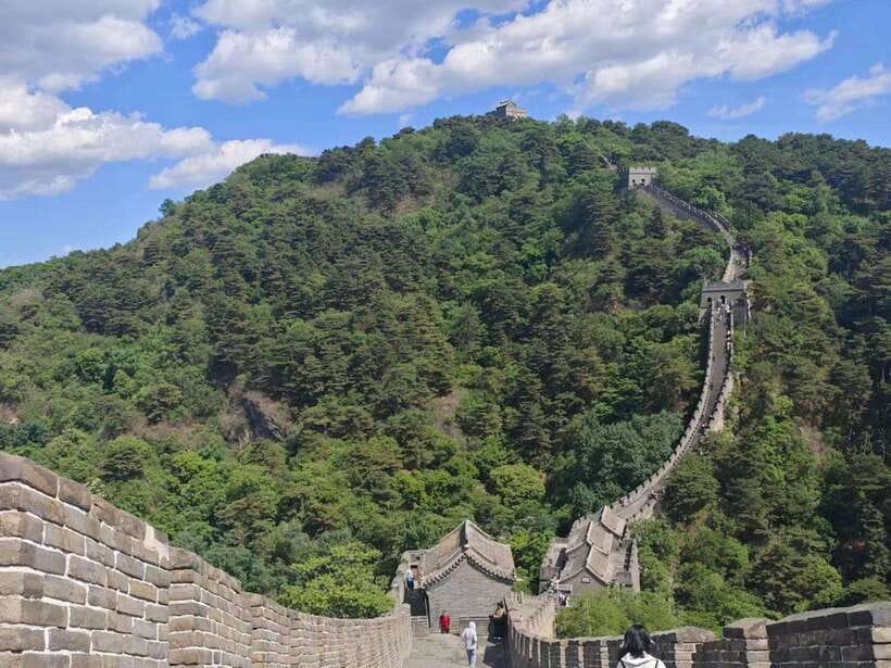 Beijing: Mutianyu Great Wall and Ming Tombs Private Tour - Great Wall Morning: The Private Car Start and the First 90 Minutes