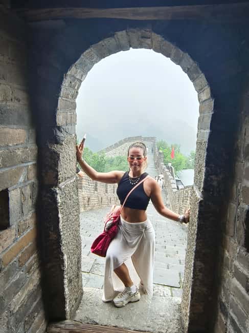 Beijing:Mutianyu Great Wall Private Tour with English Driver - Lunch, breaks, and where the driver helps without adding pressure