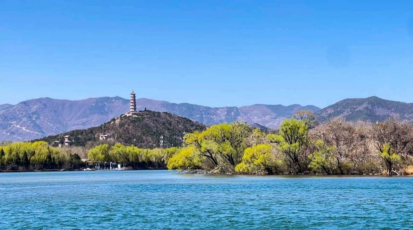 Beijing: Mutianyu Great Wall+Summer Palace or TempleofHeaven - Hiking Mutianyu the smart way: watchtowers, steep stairs, and sled fun