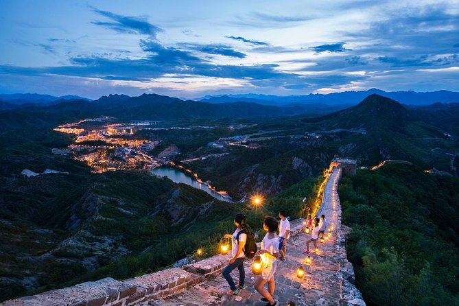 Beijing Mutianyu Great Wall Tour with Night View of Simatai and Gubei Water Town - Two Great Wall moods in one day, Mutianyu by sunlight and Simatai after dark