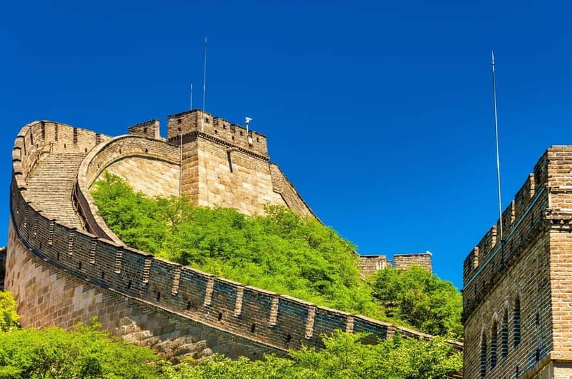Beijing: Mutianyu Great Wall Tours-Tickets&Day/Night Options - XR show, buffet lunch, and cultural programming: are the extras worth it?