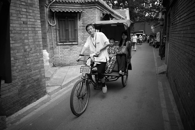 Beijing Old Hutongs Tour by Rickshaw - Why This Hutong Rickshaw Tour Works Better Than Self-Guided Wandering