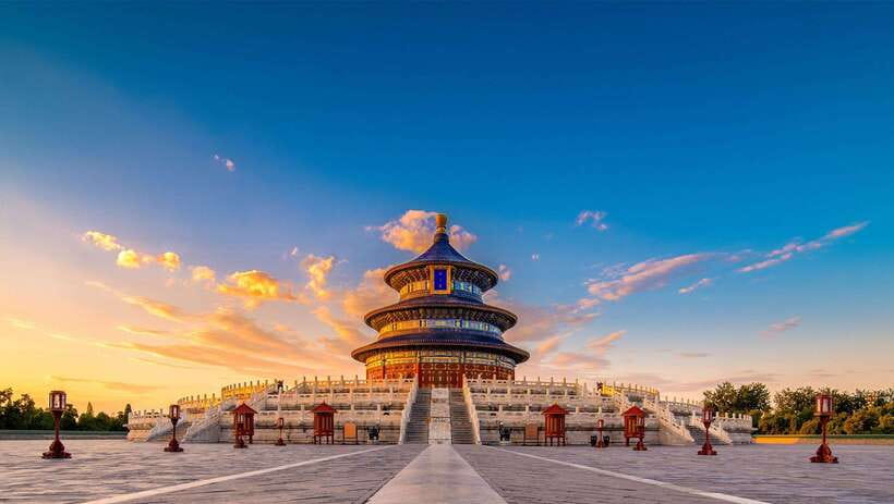 Beijing: Panda House w/Great Wall or City Sites Private Tour - Panda House in the Morning: Why this timing matters