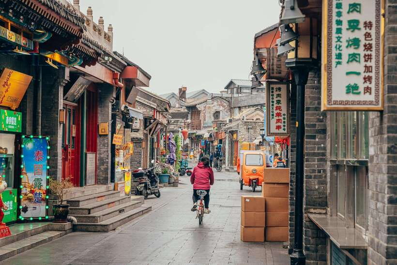 Beijing: Panda House w/Great Wall or City Sites Private Tour - Choosing your afternoon: Great Wall vs Forbidden City vs Custom Beijing