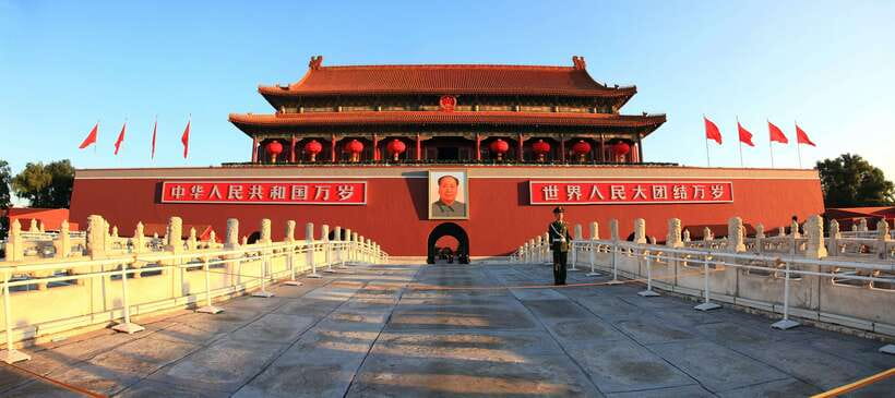 Beijing: Private Airport Layover Sightseeing Transfer - The Great Wall VIP pass: what it really does for you