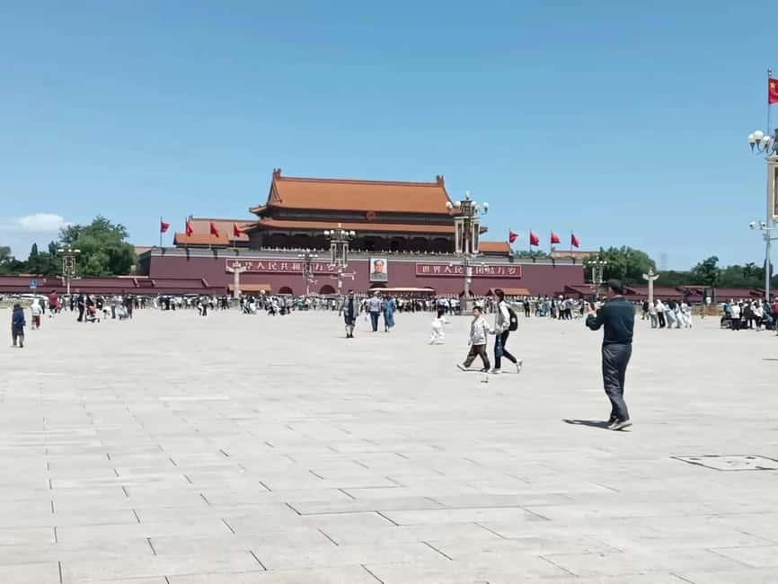 Beijing:Private Forbidden City and Tiananmen Square Tour - Price and value at about $18 per person