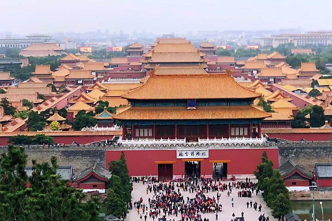 Beijing Private Tour: 2 Days Forbidden City and Mutianyu Great Wall VIP Tour - Day 2 Mutianyu Great Wall VIP: cable car up, toboggan down