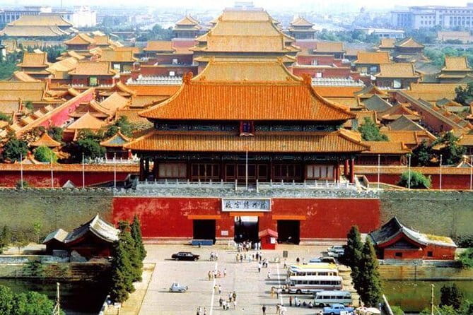 Beijing Private Tour: Forbidden City, Tiananmen & Summer Palace - Lunch break: included, but keep expectations flexible