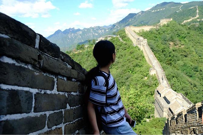 Beijing Private Tour:Mutianyu/Badaling Great Wall and Panda House - Lunch in the middle: keep your energy up