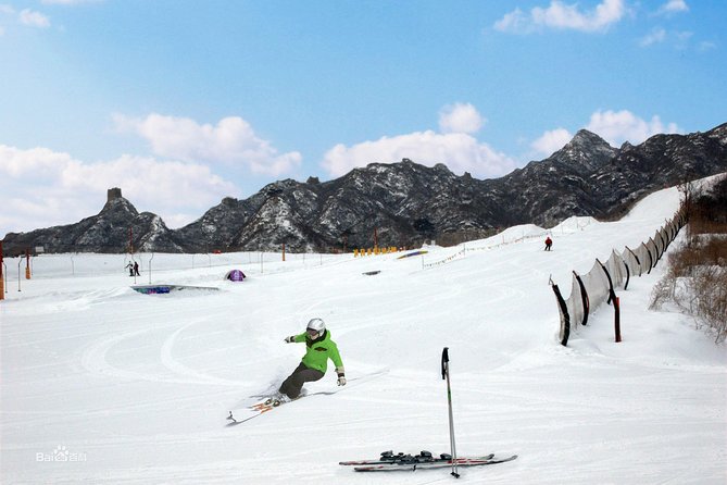 Beijing Private Tour to Huaibei Ski Resort and Mutianyu Great Wall with Lunch - Morning pickup and the road north, where the timing matters