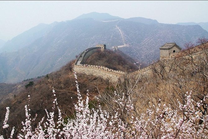 Beijing Private Tour to Mutianyu Great Wall and 798 Art District - Mutianyu Great Wall: your time window plus fun lift options