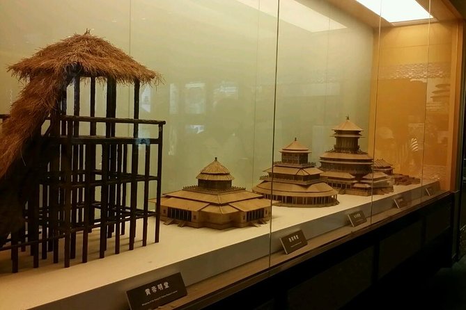 Beijing Private Tour to Temple of Heaven, Panda House and Summer Palace - Hongqiao Market: A Local Shopping Break Without the Trap