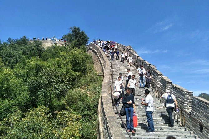 Beijing Private Transfer: Badaling Great Wall with VIP Past Pass - The 6-hour Wall-only plan versus the 8-hour Ming Tombs or Summer Palace day