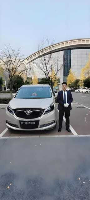 Beijing: private transfer to Great Wall from airport/hotel - Comfort, safety, and the kind of driver you want in your seat