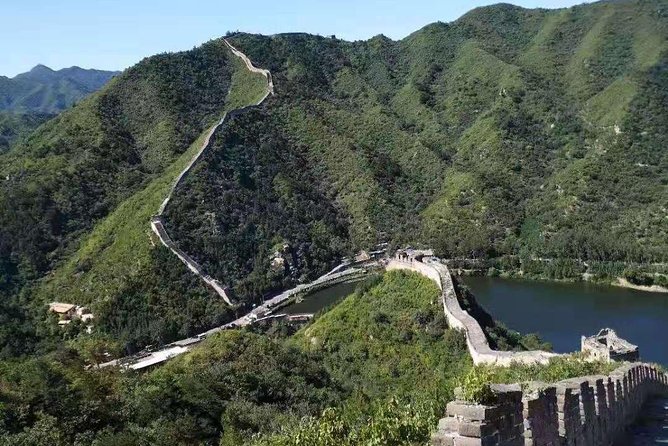 Beijing Private Transfer to Huanghuacheng Water Great Wall - Clothes, shoes, and sun protection that actually make a difference