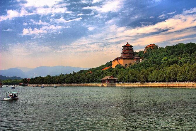 Beijing Summer Palace Entrance Ticket (with Optional Guided Service) - East Gate meeting point: what a guided start really feels like