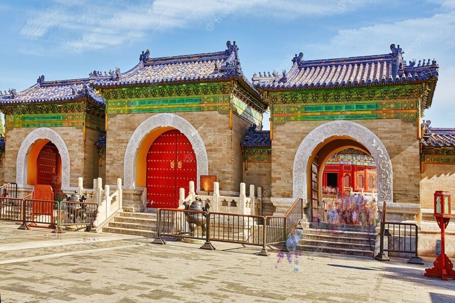 Beijing:Temple of Heaven Private Tour w/Option Show & Dinner - Summer Palace combos and a budget-friendly subway version