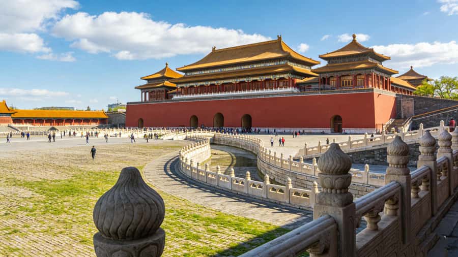 Beijing: Tiananmen, Forbidden City, and Wall Private Tour - Tiananmen Square fast-track: what you’ll actually see