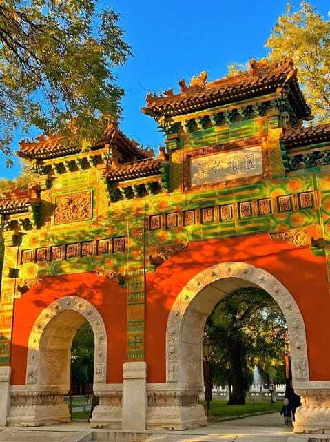 Beijing:Tiananmen Square tickets (guide optional) - Optional guide: when it makes the difference