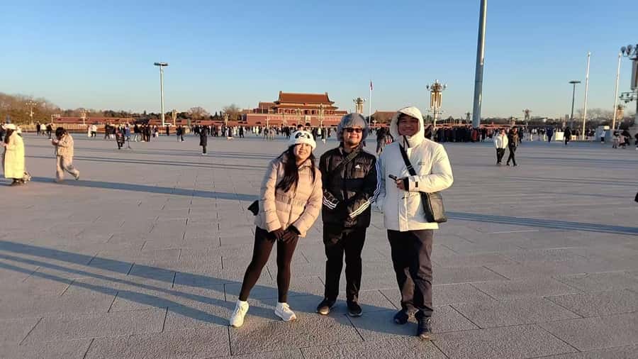 Beijing: Tianmen Square, Forbidden City & Royal Museum Tours - Tiananmen Square: what you learn beyond the big open space