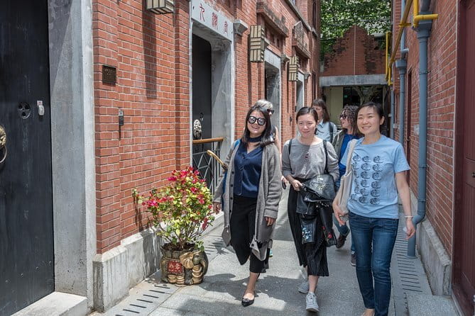Beijing Walking Food Culture Tour in Hutong and Hidden Places - Price and value: is $88 worth it?