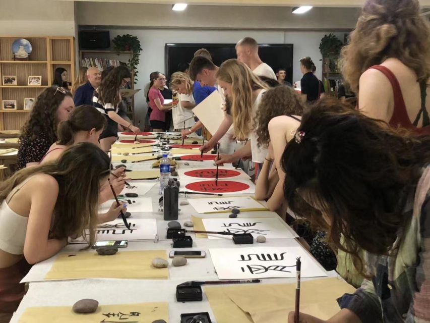 Beijing Wangfujing Calligraphy Class Nearby Forbidden City - Price and value: $35 is what you’re really paying for