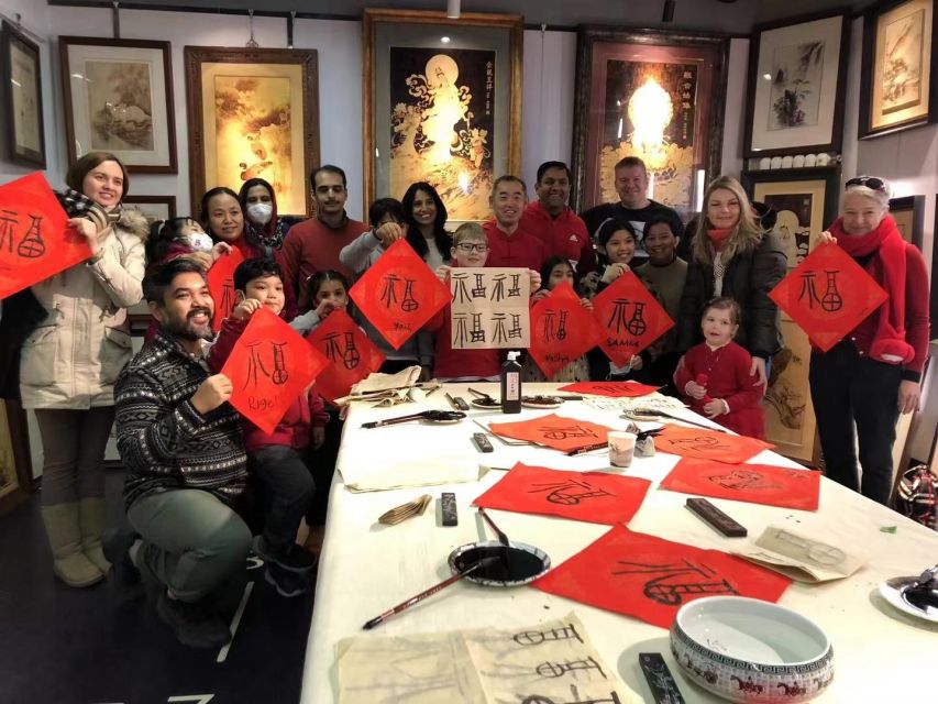 Beijing Wangfujing Calligraphy Class Nearby Forbidden City - Inside the Hutong Calligraphy Studio: what the 45 minutes really teaches
