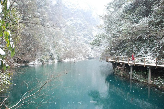 Best Mini Group to Zhangjiajie Forest Park & Avatar Mountains - Hotel Pickup, Group Size, and the Pace You Should Expect