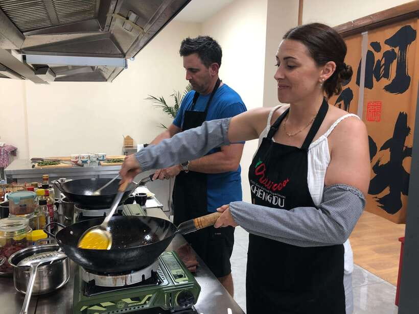 Chengdu: Cooking Class with Fresh Market Half Day Experience - How Much Is $82 Worth in Chengdu Cooking Reality?