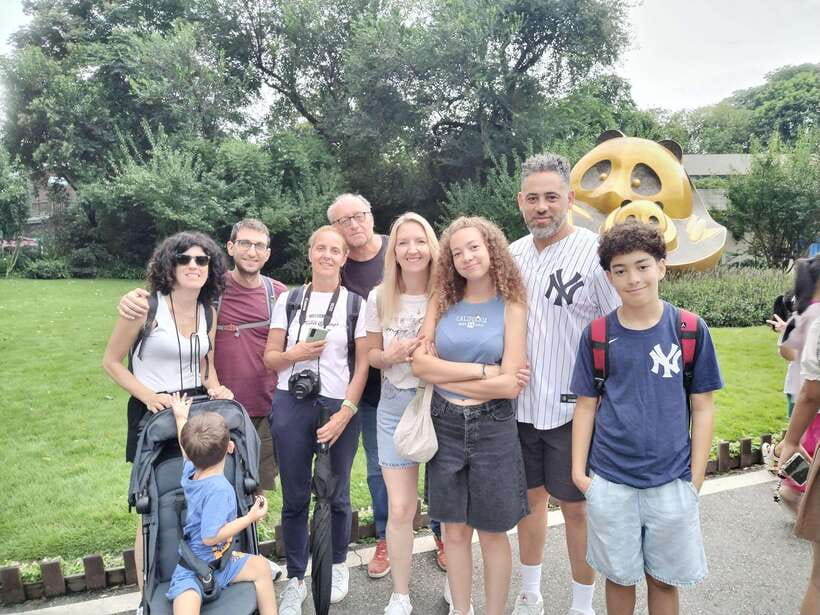 Chengdu: Giant Panda and Leshan Buddha Day Trip - Research Base of Giant Panda Breeding: Early Timing and Real Panda Watching