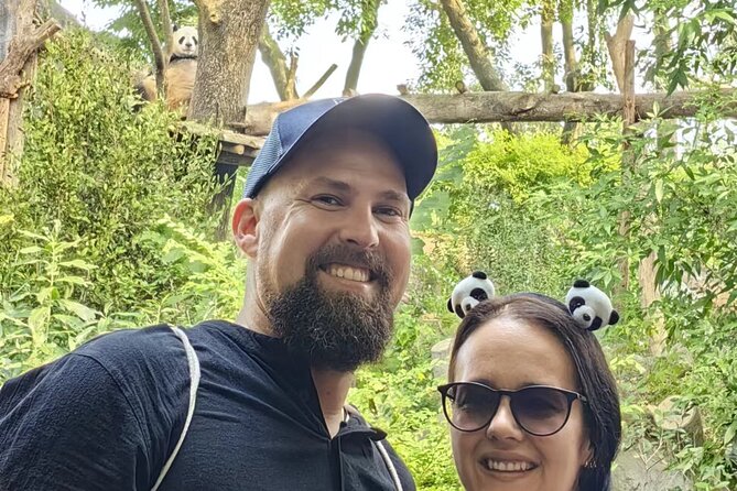 Chengdu Panda Research Base Tickets And Optional Private Tour - How guides turn a crowded park into a good day
