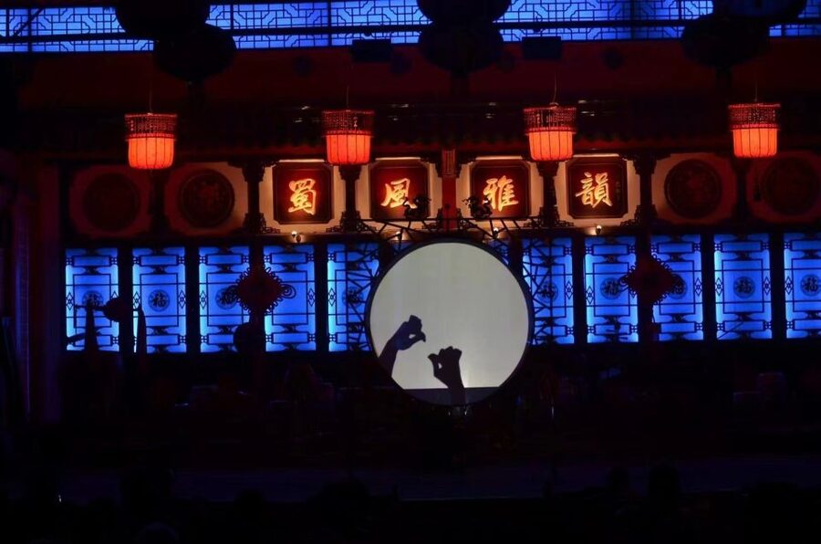Chengdu: Sichuan Opera Shu Feng Yan Yun Evening Show Ticket - VIP seating and the VIP add-ons you can actually do