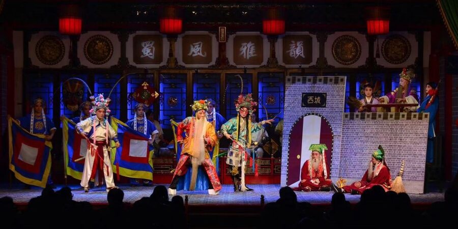 Chengdu: Sichuan Opera Shu Feng Yan Yun Evening Show Ticket - The main show: stick puppets, masks, and lightning-fast bian lian
