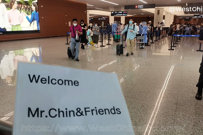 Chengdu Tianfu Airport Private Transfer - Meet-and-Greet at Tianfu Airport: The Sign Pickup System