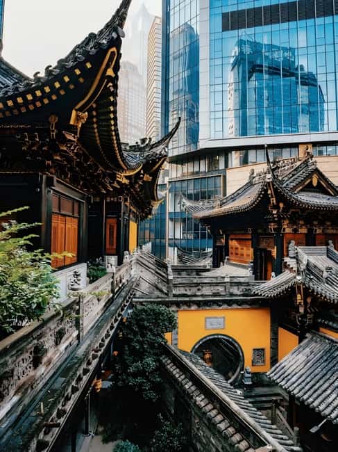 Chongqing deep explore 10 sights & typical lunch and dinner - Opening with traditional culture: the museum and temple start