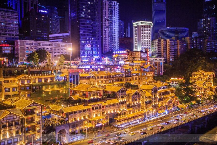 Chongqing: Illuminated Night Tour with Cruise or Hot Pot - Choosing Your Package: Night Tour Only, Yangtze Cruise, or Hot Pot