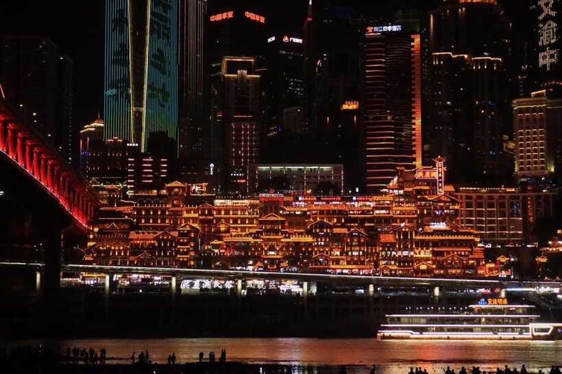 Chongqing Private City Tour: Must-Sees All-in-One - Kuixinglou and Daijia Lane: Starting With Old Chongqing’s Scholar Side