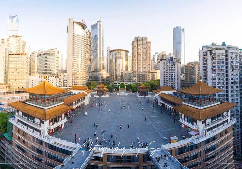 Chongqing Private City Tour: Must-Sees All-in-One - Chongqing Grand Theatre and Hongyadong Views: Ending With a River-Reflection Finale