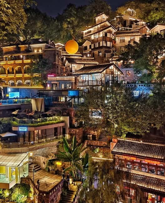Chongqing: Surreal Urban, Ancient Town, and Secret Viewpoint - Kuixing Tower and the Jialing River View That Reorders Your Thinking