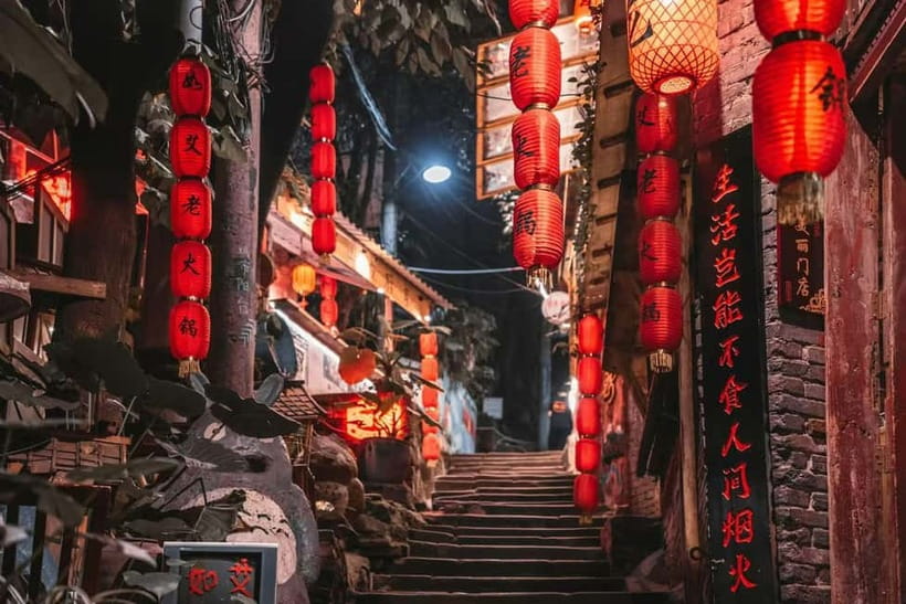 Chongqing: Surreal Urban, Ancient Town, and Secret Viewpoint - City Planning Museum: When Chongqing Explains Itself
